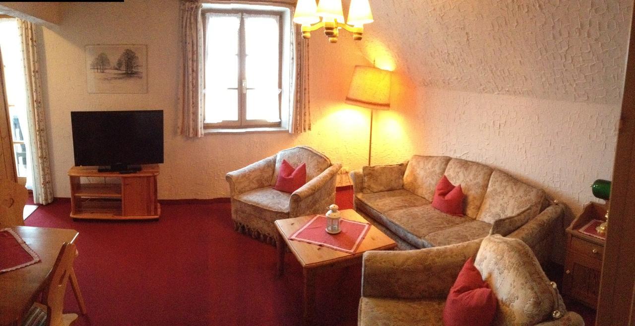 Hotel Maier Garni การ์มิช-พาร์เทนเคียร์เชน ภายนอก รูปภาพ